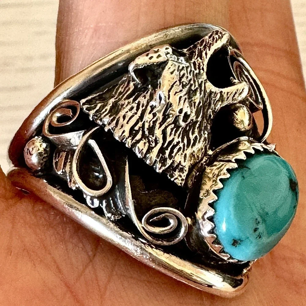 Navajo Wolf Turquoise Mens‎ Ring Sz 13 Sterling Signed Saunders Howling Nugget
